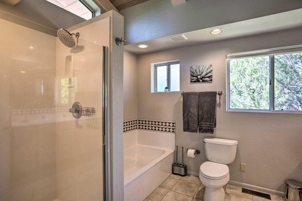 Sedona Hideaway With Swim Spa And Private Tavern! Esterno foto