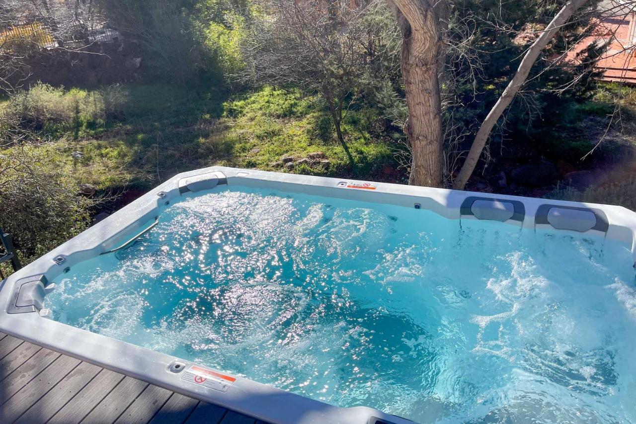 Sedona Hideaway With Swim Spa And Private Tavern! Esterno foto